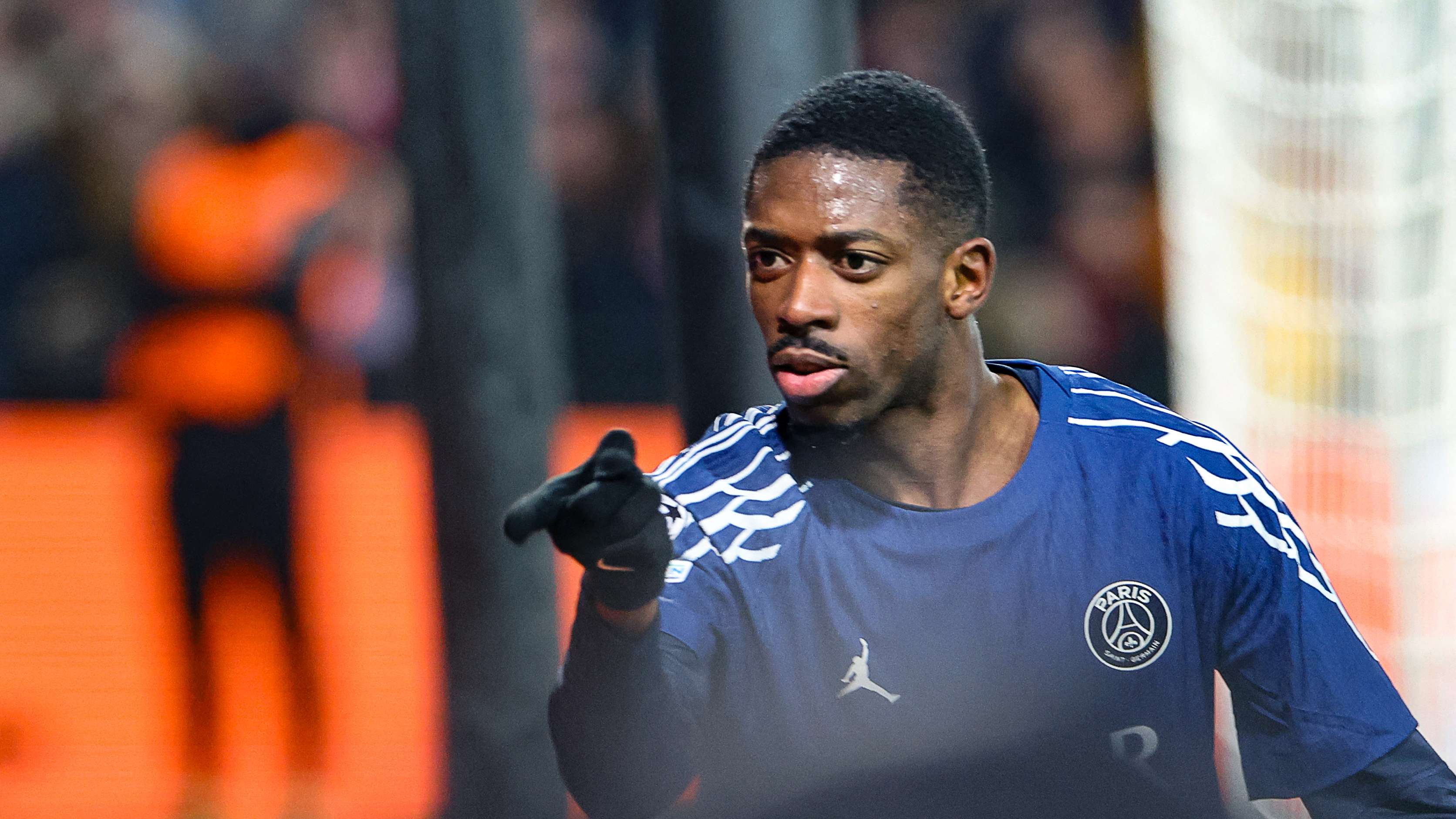 来自不同背 来自不同背