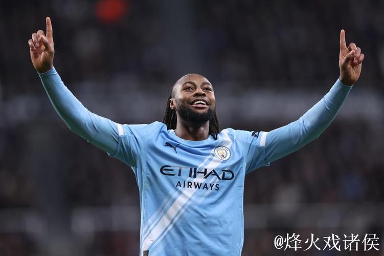 联赛杯-谢尔基进球萨维尼奥立功 曼城2-0挺进半决赛